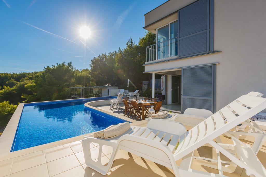 Villa Casabianca ميلنا المظهر الخارجي الصورة